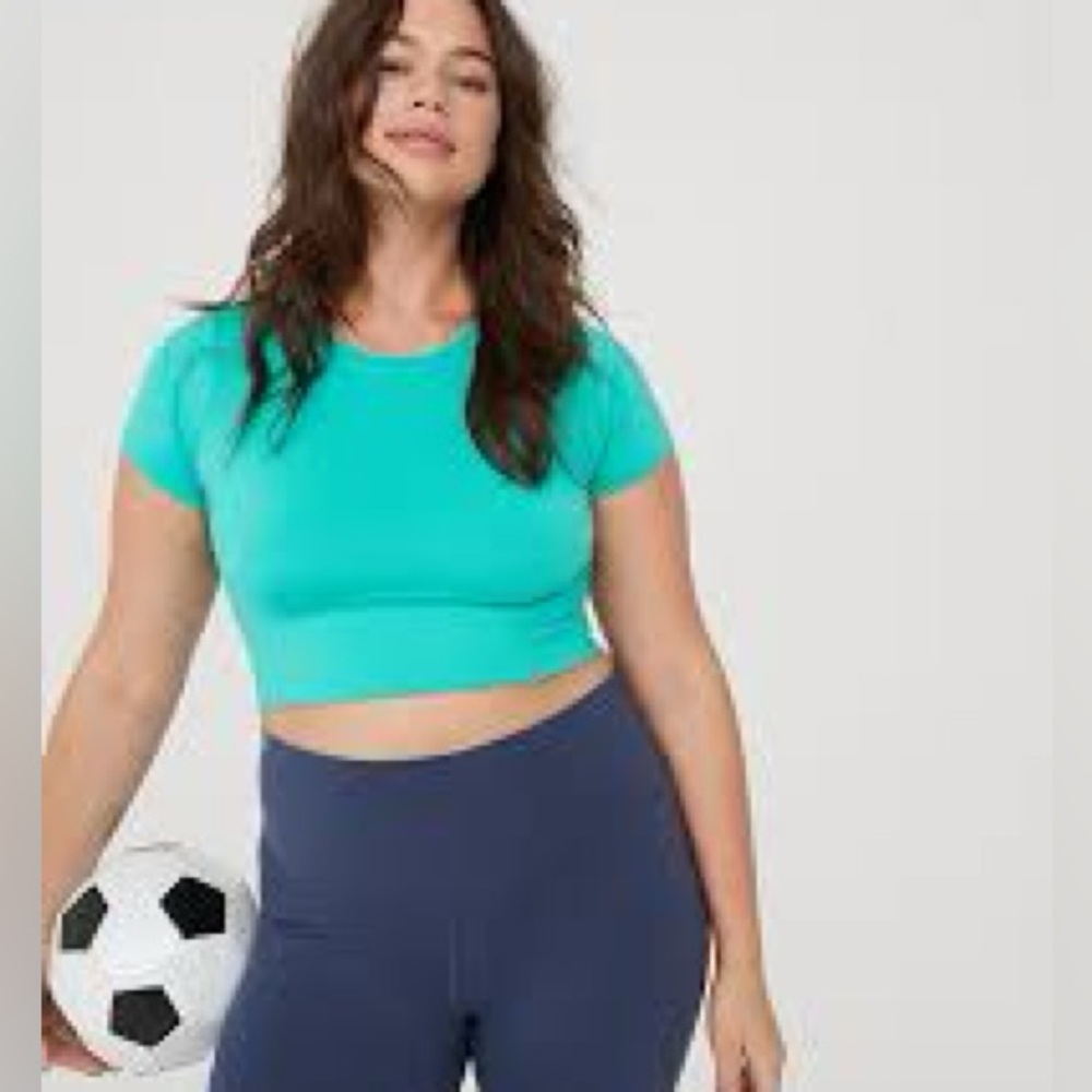 OFFLINE By Aerie Sidewalk Seamless Cropped T-Shirt in Teal